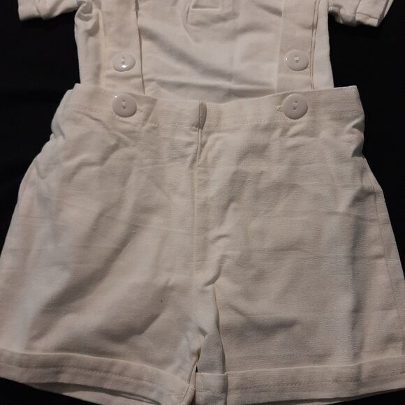 NWOT Infants 0-6 Month White 3pc Outfit - Picture 2 of 4